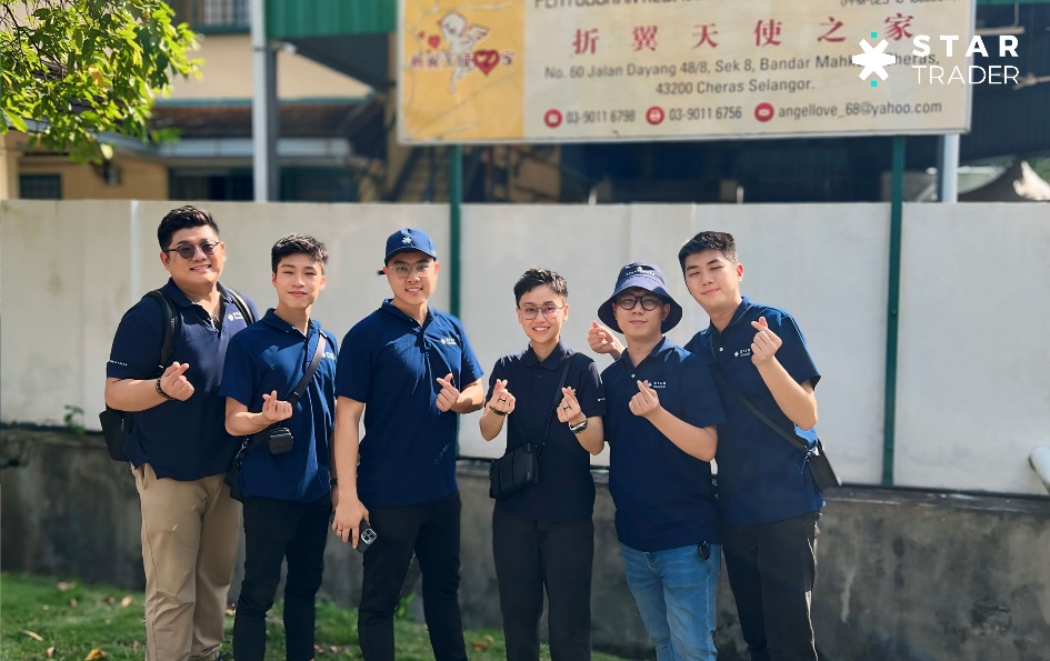STARTRADER星迈向Pertubuhan Kebajikan Rasa Sayang Selangor传送欢乐与支持