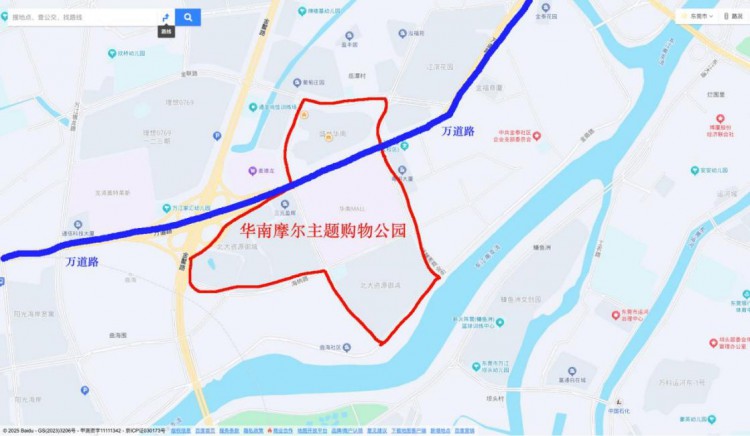  令人费解的学区划分，小区家长抗议不公 