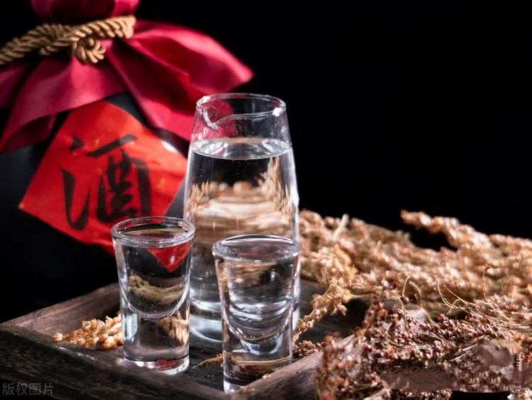  醇酿携手 数智领航 —— 合德乐甄选与新科华创战共拓酒水行业新未来 