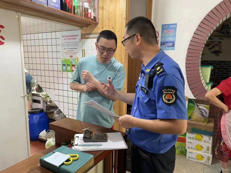 浙江兰溪:迎亚运保天蓝“执法蓝”推进专项行动治理餐饮油烟